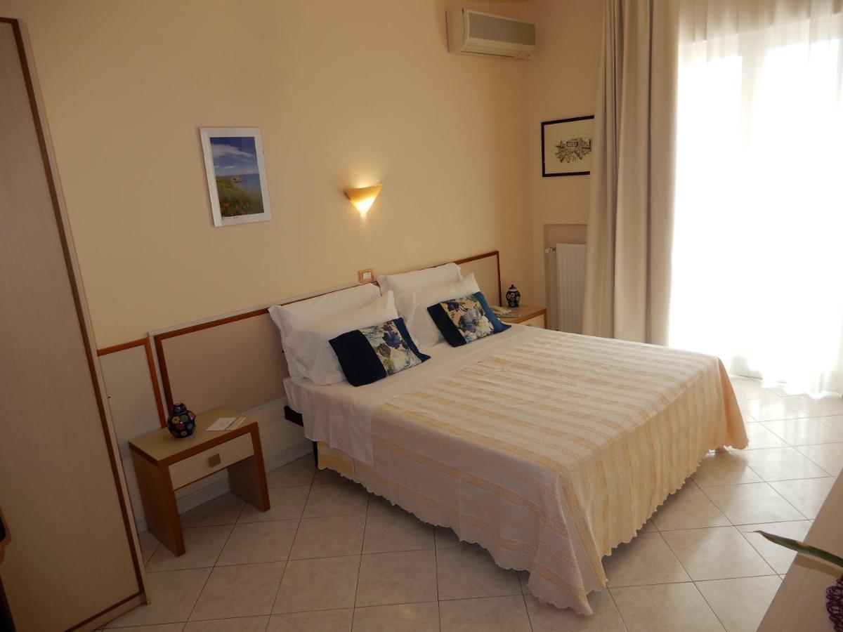 Hotel San Giorgio Vasto Eksteriør bilde